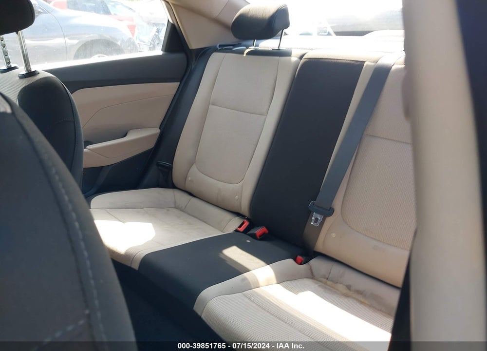 2019 HYUNDAI ACCENT SE VIN: 3KPC24A36KE055702