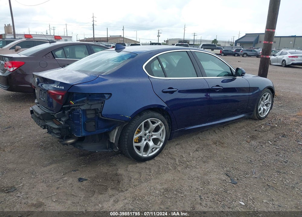 2018 ALFA ROMEO GIULIA TI RWD VIN: ZARFAECN9J7596655