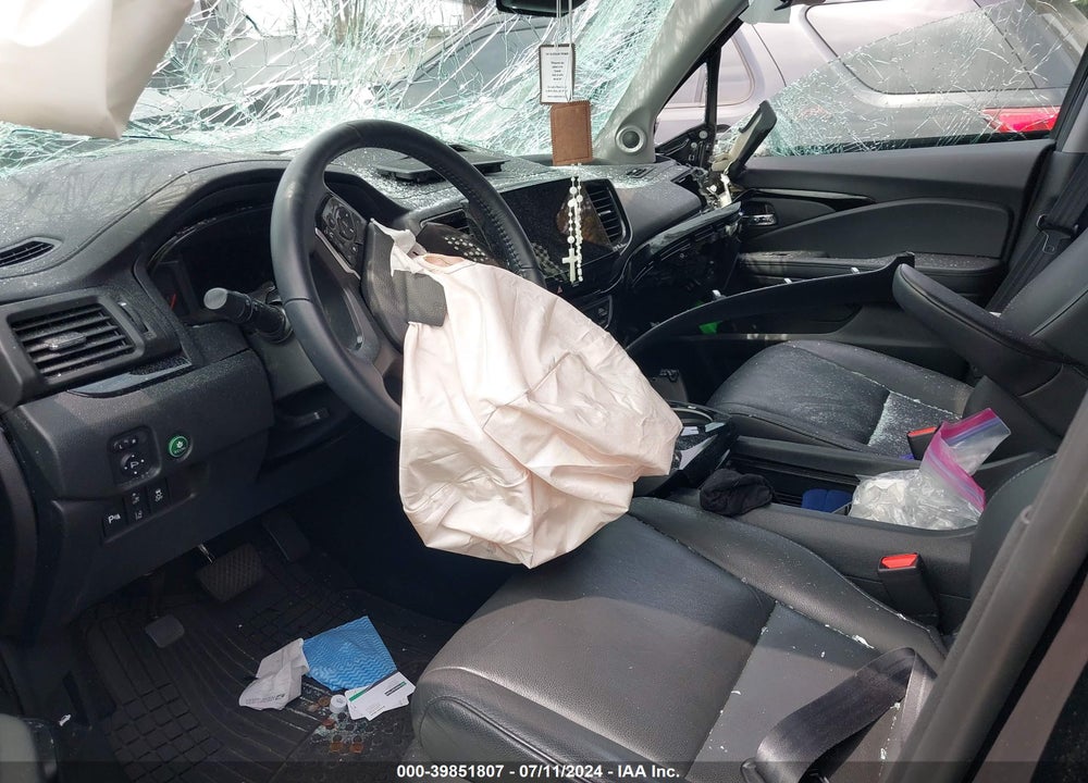 2022 HONDA PILOT VIN: 5FNYF5H61NB013677