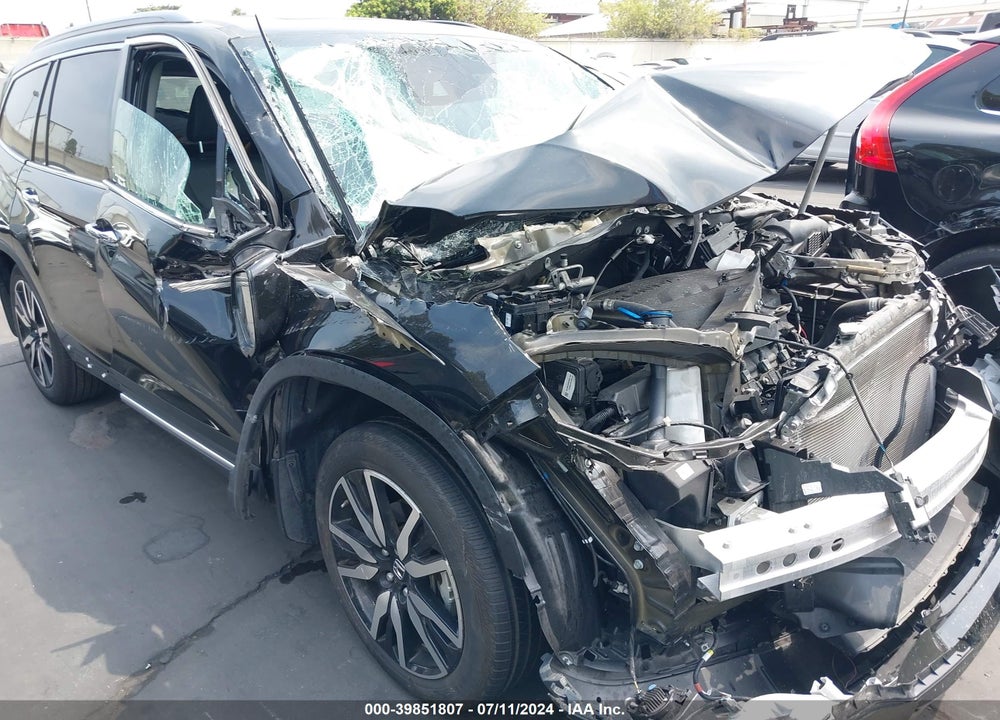 2022 HONDA PILOT VIN: 5FNYF5H61NB013677
