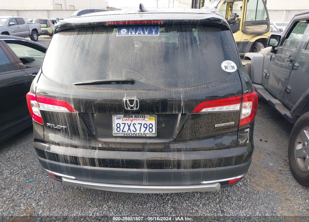 2022 HONDA PILOT VIN: 5FNYF5H61NB013677