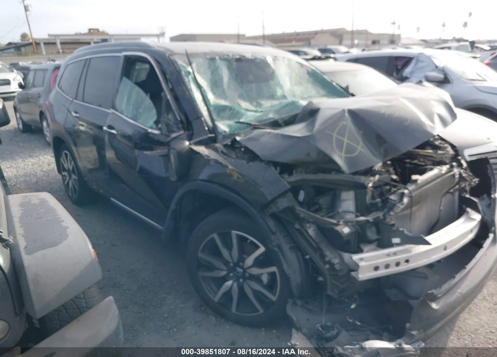 2022 HONDA PILOT VIN: 5FNYF5H61NB013677