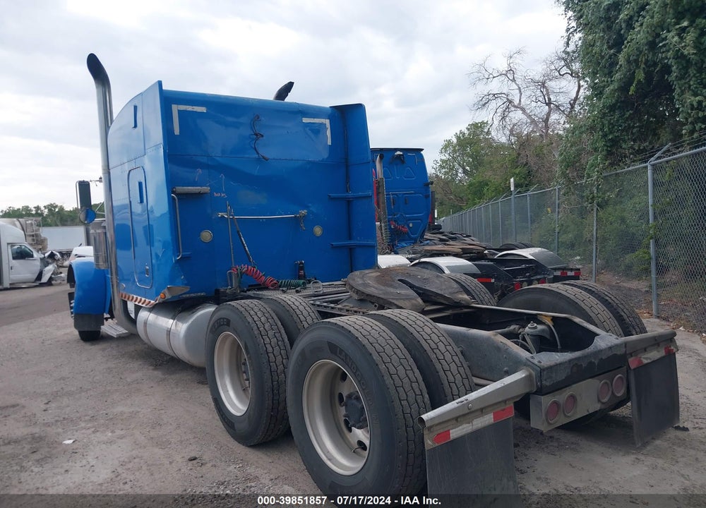 2005 PETERBILT 379 VIN: 1XP5DB9X75N829307