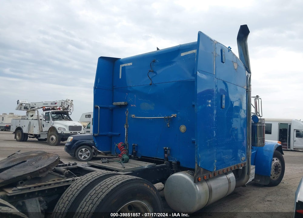 2005 PETERBILT 379 VIN: 1XP5DB9X75N829307