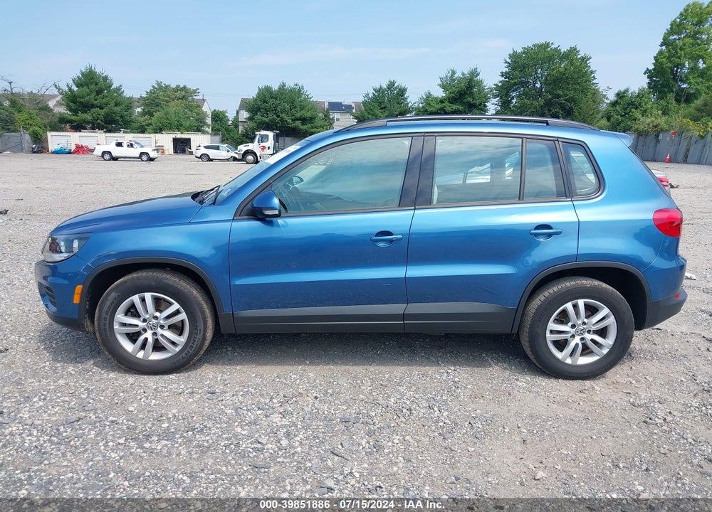 2017 VOLKSWAGEN TIGUAN 2.0T/2.0T S VIN: WVGBV7AX0HK010330