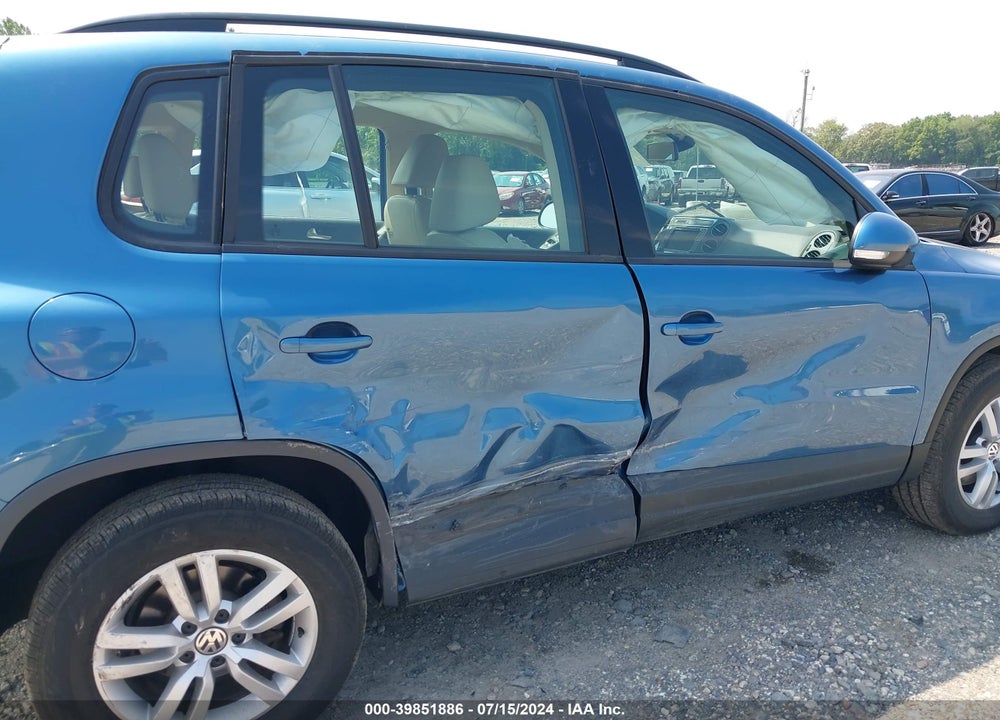 2017 VOLKSWAGEN TIGUAN 2.0T/2.0T S VIN: WVGBV7AX0HK010330