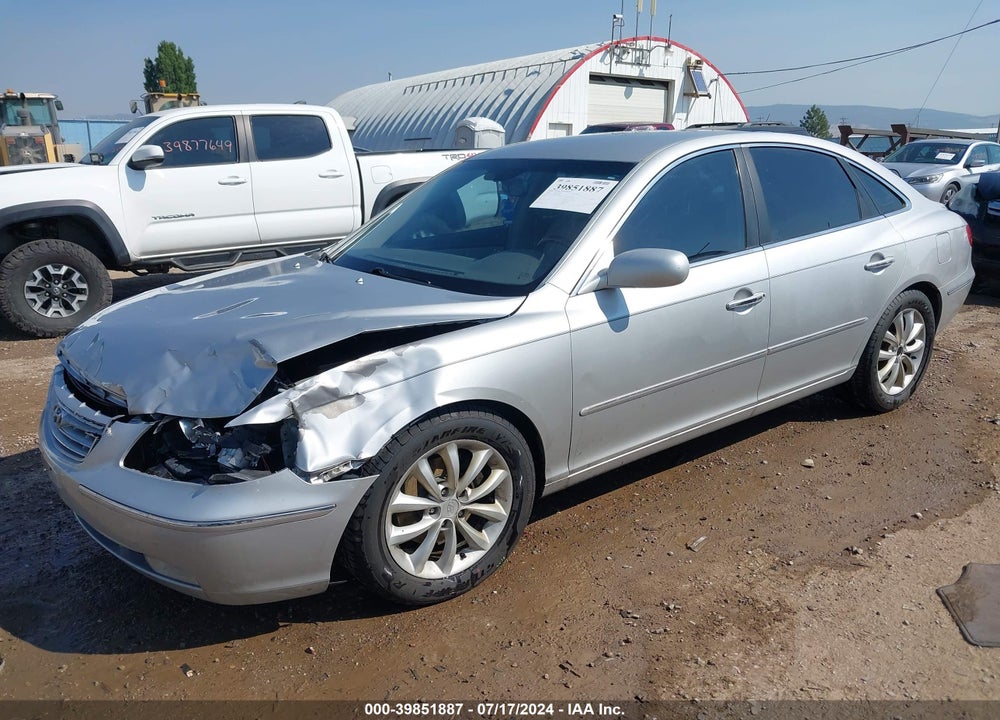 2006 HYUNDAI AZERA LIMITED/SE VIN: KMHFC46F46A059281