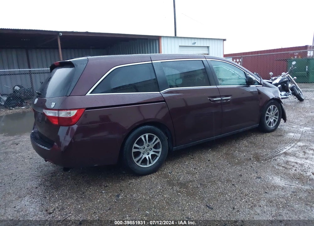 2011 HONDA ODYSSEY EX-L VIN: 5FNRL5H60BB046677