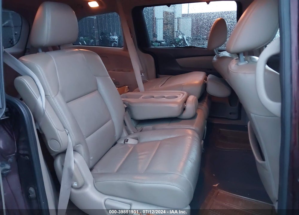 2011 HONDA ODYSSEY EX-L VIN: 5FNRL5H60BB046677