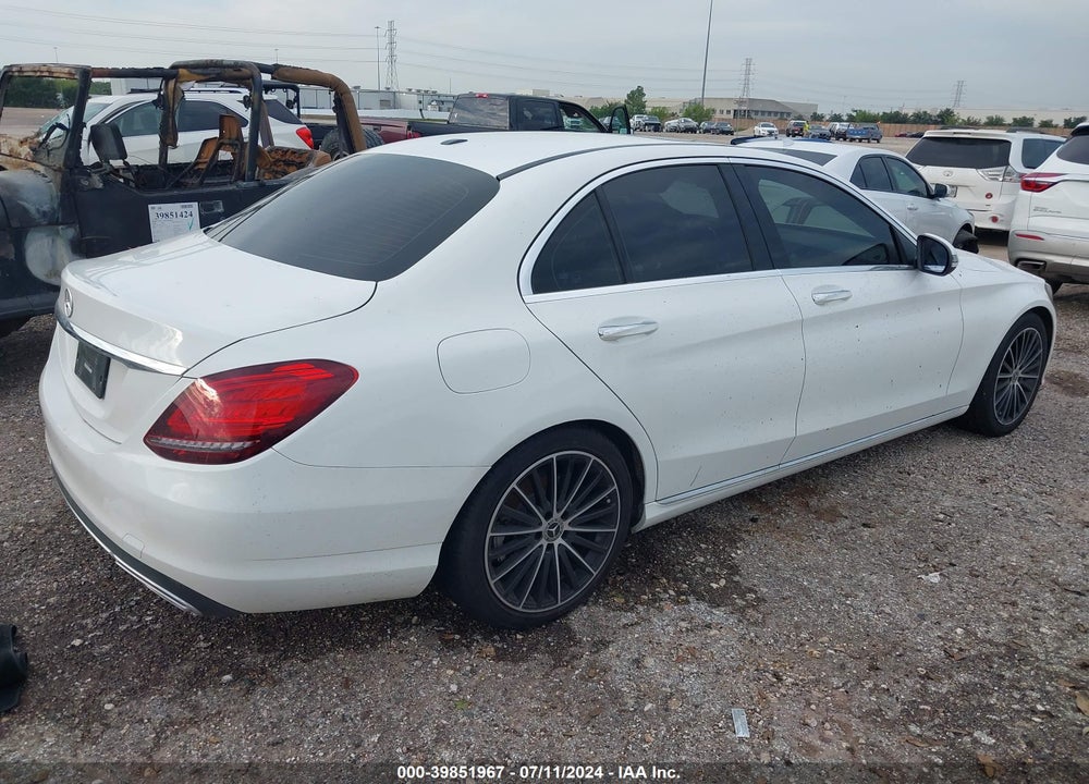 2021 MERCEDES-BENZ C 300 SEDAN VIN: W1KWF8DB5MR650002
