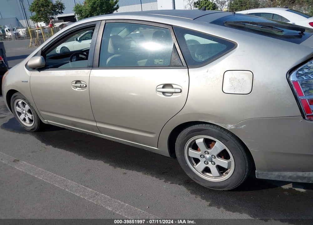 2008 TOYOTA PRIUS VIN: JTDKB20U583381145