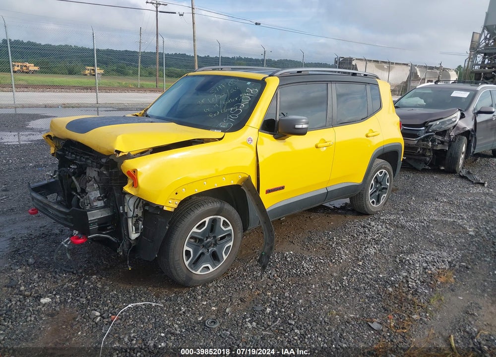 2015 JEEP RENEGADE TRAILHAWK VIN: ZACCJBCT2FPB95923
