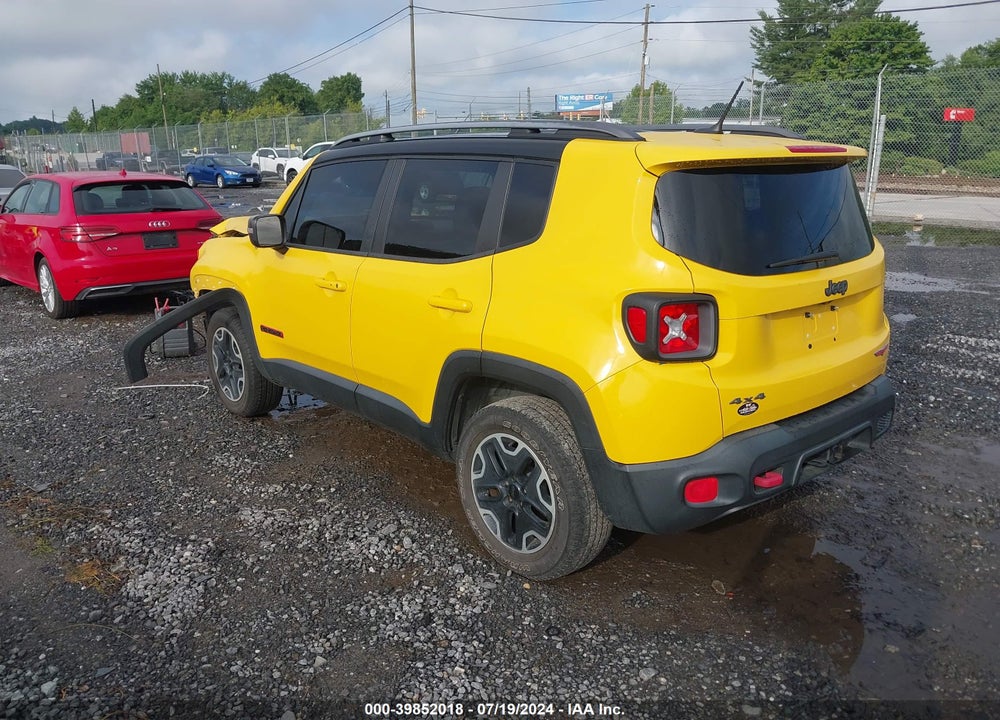 2015 JEEP RENEGADE TRAILHAWK VIN: ZACCJBCT2FPB95923
