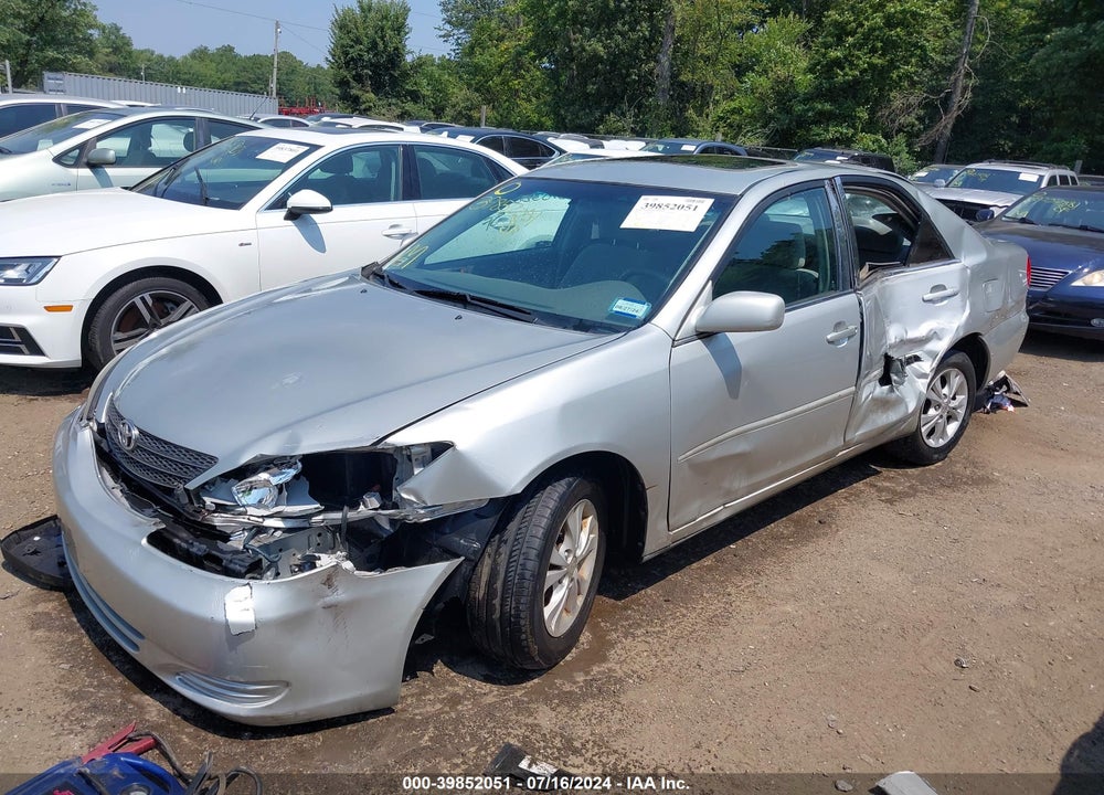 2004 TOYOTA CAMRY LE V6 VIN: 4T1BF32K44U581875