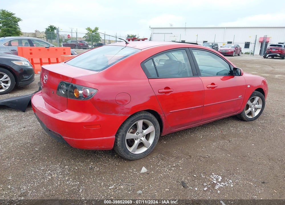 2005 MAZDA 3 S VIN: JM1BK323751256424