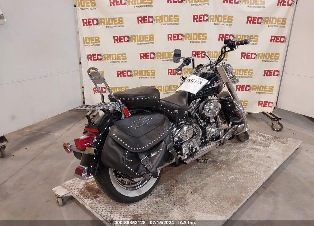 2007 HARLEY-DAVIDSON FLSTC VIN: 1HD1BW5117Y023655
