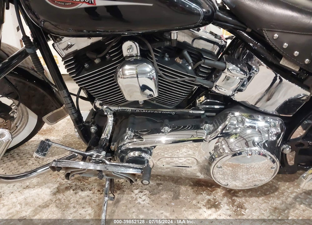 2007 HARLEY-DAVIDSON FLSTC VIN: 1HD1BW5117Y023655
