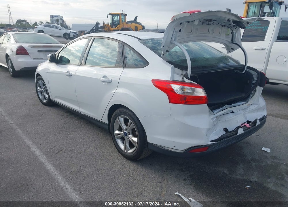 2014 FORD FOCUS SE VIN: 1FADP3F27EL198305