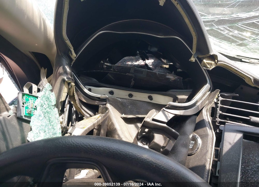 2019 FORD FUSION SE VIN: 3FA6P0HD6KR173205