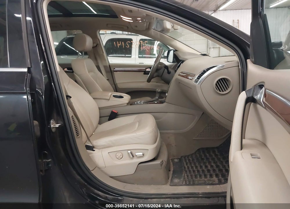 2013 AUDI Q7 3.0 TDI PREMIUM VIN: WA1LMAFEXDD010571