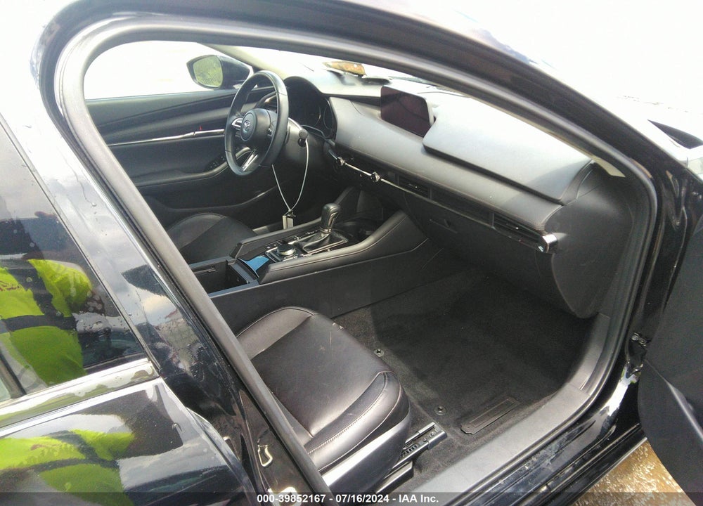 2020 MAZDA 3 PREMIUM PACKAGE VIN: JM1BPAEM9L1165646