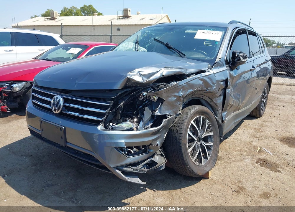2021 VOLKSWAGEN TIGUAN 2.0T SE/2.0T SE R-LINE BLACK/2.0T SEL VIN: 3VV3B7AX0MM120784