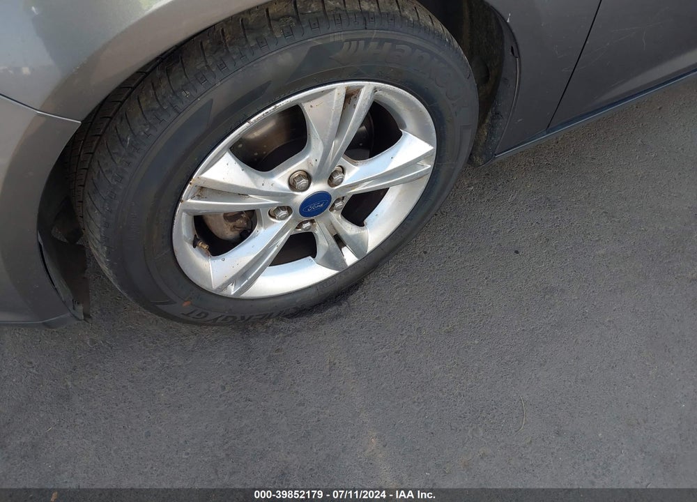 2013 FORD FOCUS SE VIN: 1FADP3K29DL374579