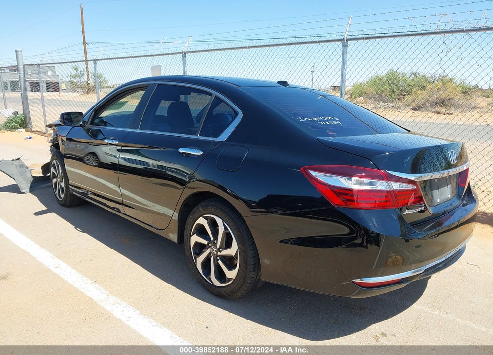 2017 HONDA ACCORD EX-L VIN: 1HGCR2F94HA161902