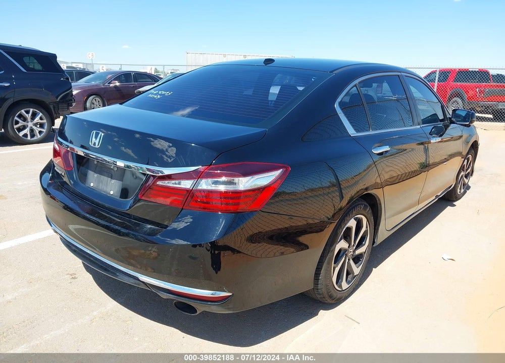 2017 HONDA ACCORD EX-L VIN: 1HGCR2F94HA161902