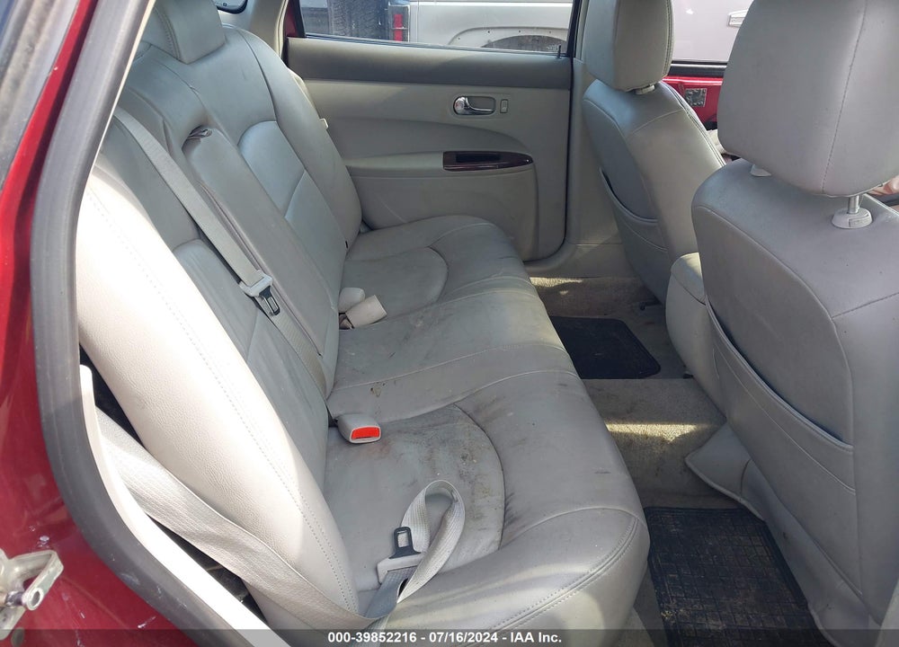 2008 BUICK LACROSSE CX VIN: 2G4WC582981342188