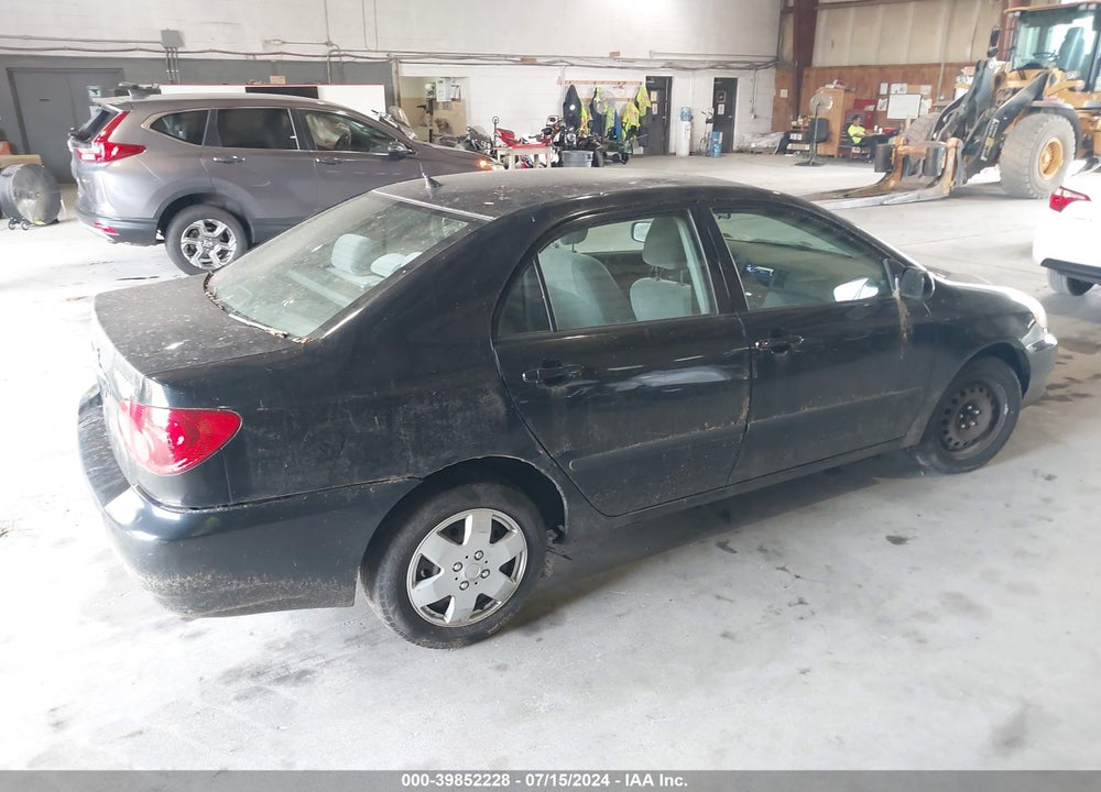 2005 TOYOTA COROLLA CE VIN: 2T1BR32E15C366068