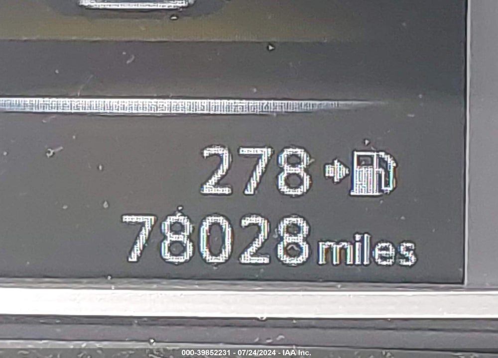 2018 NISSAN SENTRA SV VIN: 3N1AB7AP8JL626907