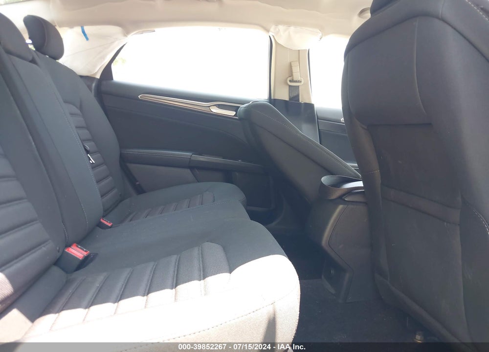 2017 FORD FUSION S VIN: 3FA6P0G73HR341127