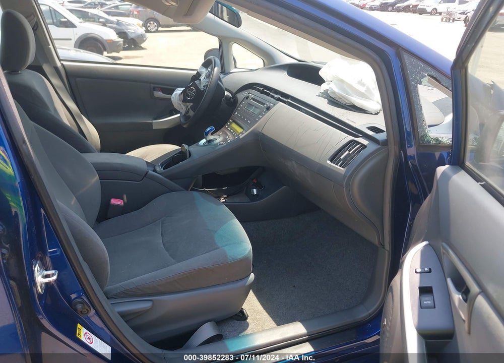 2011 TOYOTA PRIUS THREE VIN: JTDKN3DUXB0314265