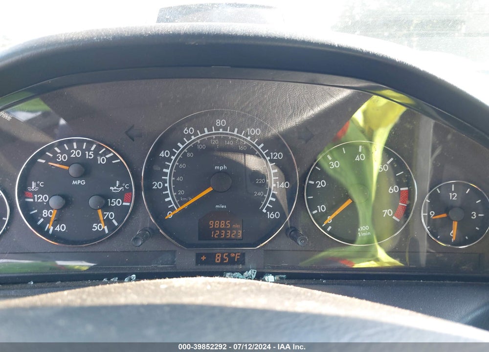 1999 MERCEDES-BENZ SL 500 VIN: WDBFA68F8XF174603