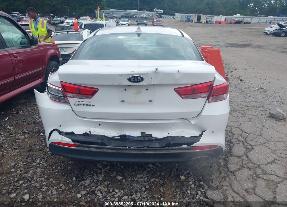 2018 KIA OPTIMA LX VIN: 5XXGT4L34JG253292