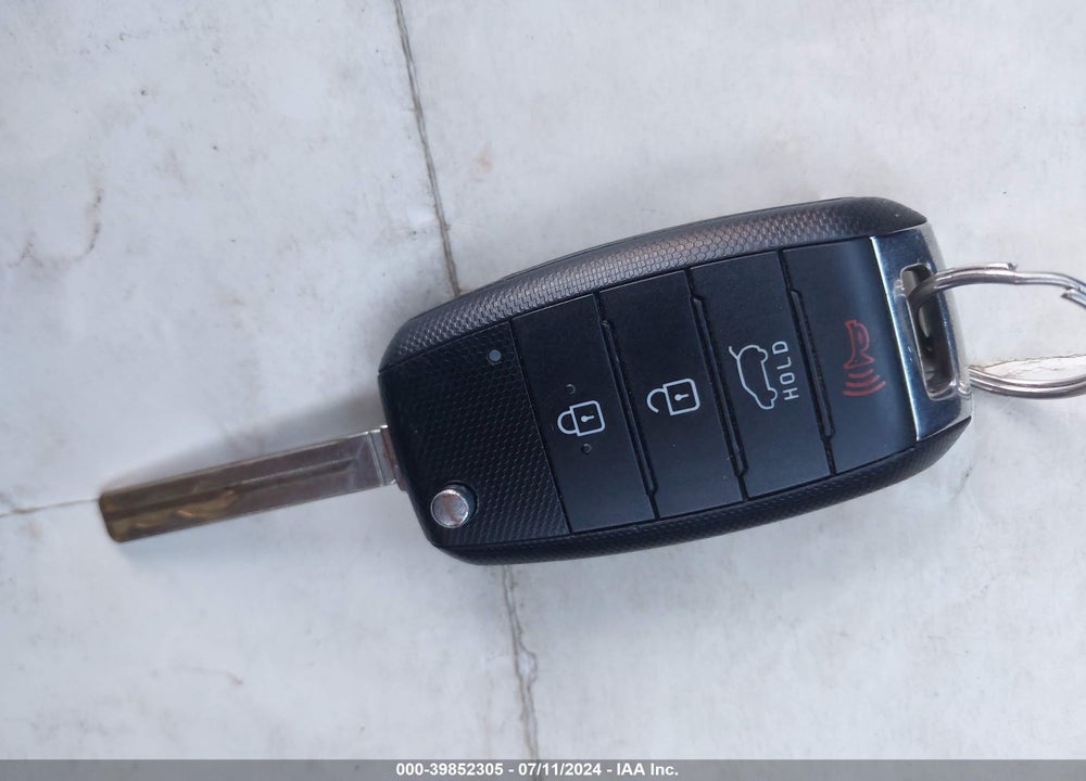 2016 KIA SOUL VIN: KNDJN2A28G7242988