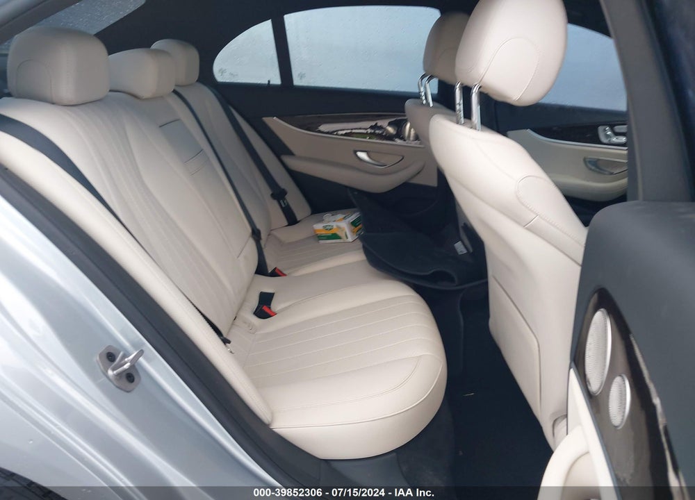 2022 MERCEDES-BENZ E 350 VIN: W1KZF8DB2NB091533