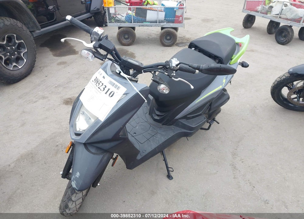 2022 KYMCO USA INC SUPER 8 150R/150X VIN: LC2D3J107NC200423