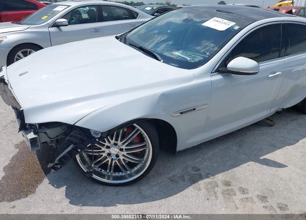2016 JAGUAR XJ SUPERCHARGED VIN: SAJWA1CE1GMW02155