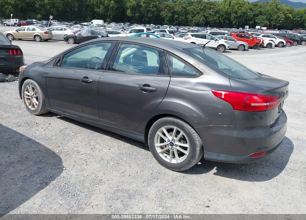 2016 FORD FOCUS SE VIN: 1FADP3F22GL247946