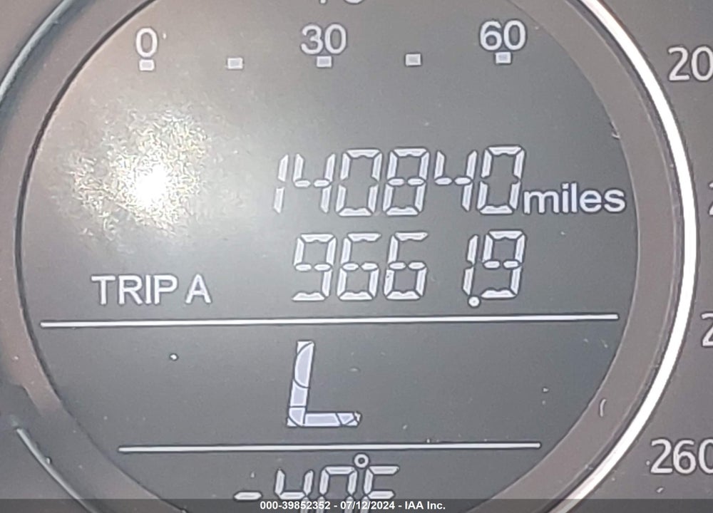 2013 HONDA ACCORD LX VIN: 1HGCR2F33DA195612