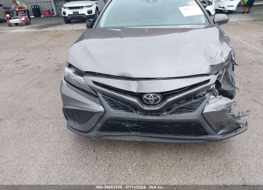 2021 TOYOTA CAMRY SE VIN: 4T1G11AK8MU412100