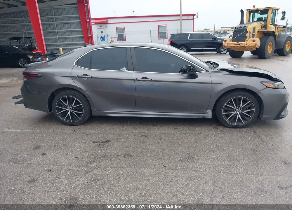 2021 TOYOTA CAMRY SE VIN: 4T1G11AK8MU412100