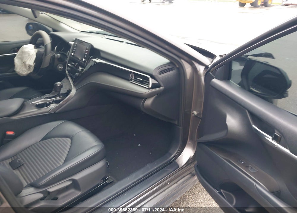 2021 TOYOTA CAMRY SE VIN: 4T1G11AK8MU412100