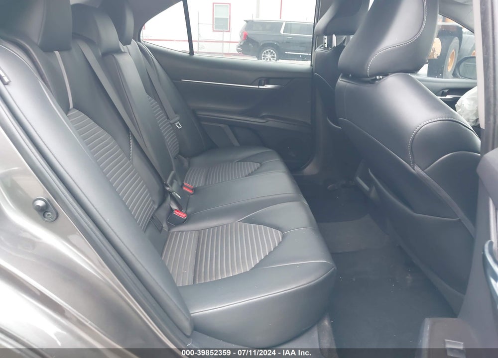 2021 TOYOTA CAMRY SE VIN: 4T1G11AK8MU412100