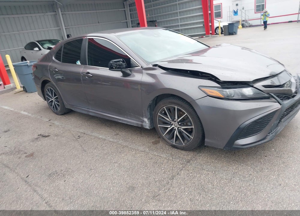 2021 TOYOTA CAMRY SE VIN: 4T1G11AK8MU412100