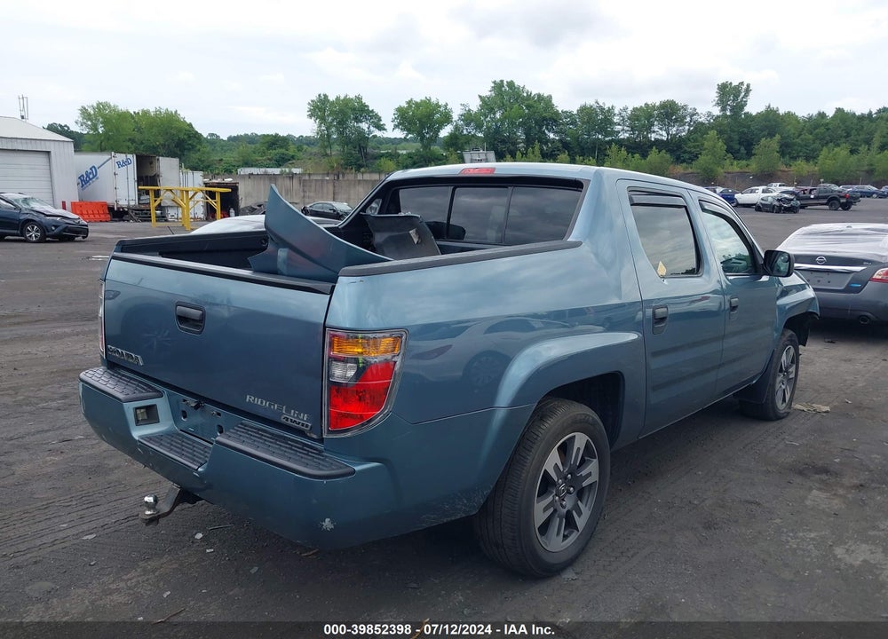 2006 HONDA RIDGELINE RT VIN: 2HJYK16256H572130