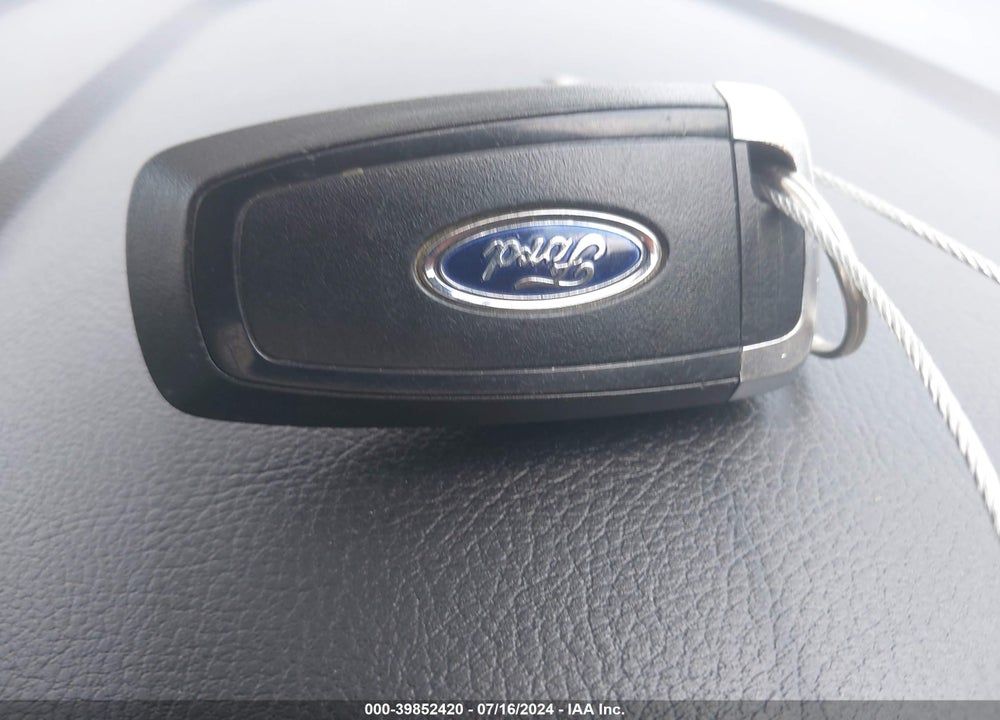 2018 FORD FUSION SE VIN: 3FA6P0H75JR183720