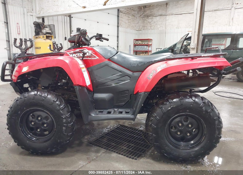 2015 ARCT 500R VIN: 4UF15ATV4FT205162